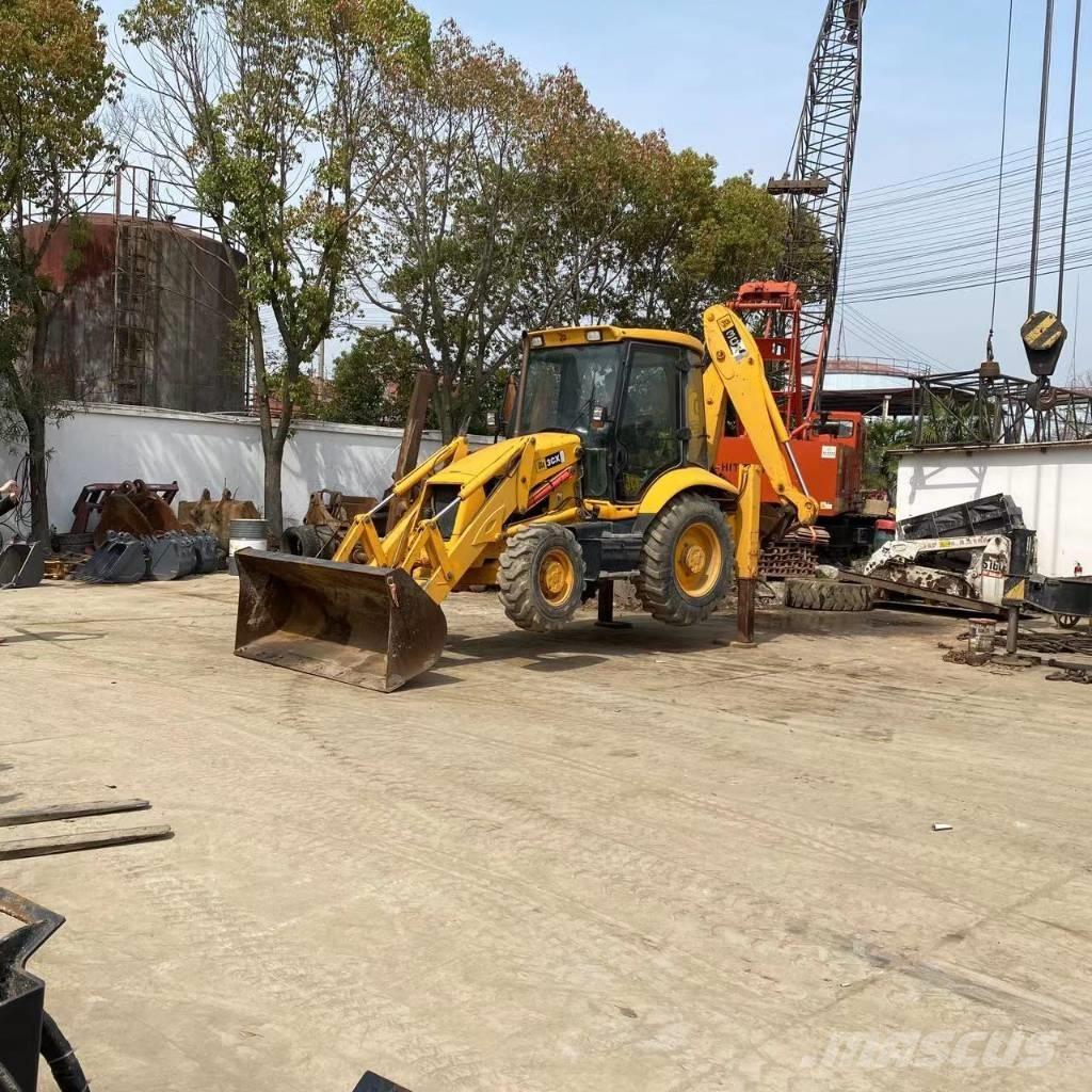 JCB 3 CX لوادر ذات جرافات عكسية