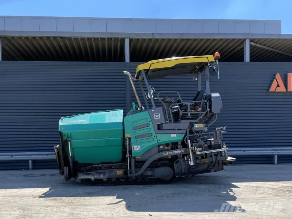 Vögele SUPER 1300-3I معدات السفلتة