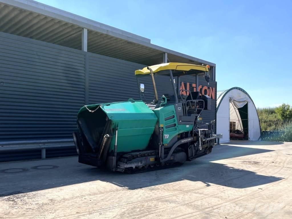 Vögele SUPER 1300-3I معدات السفلتة