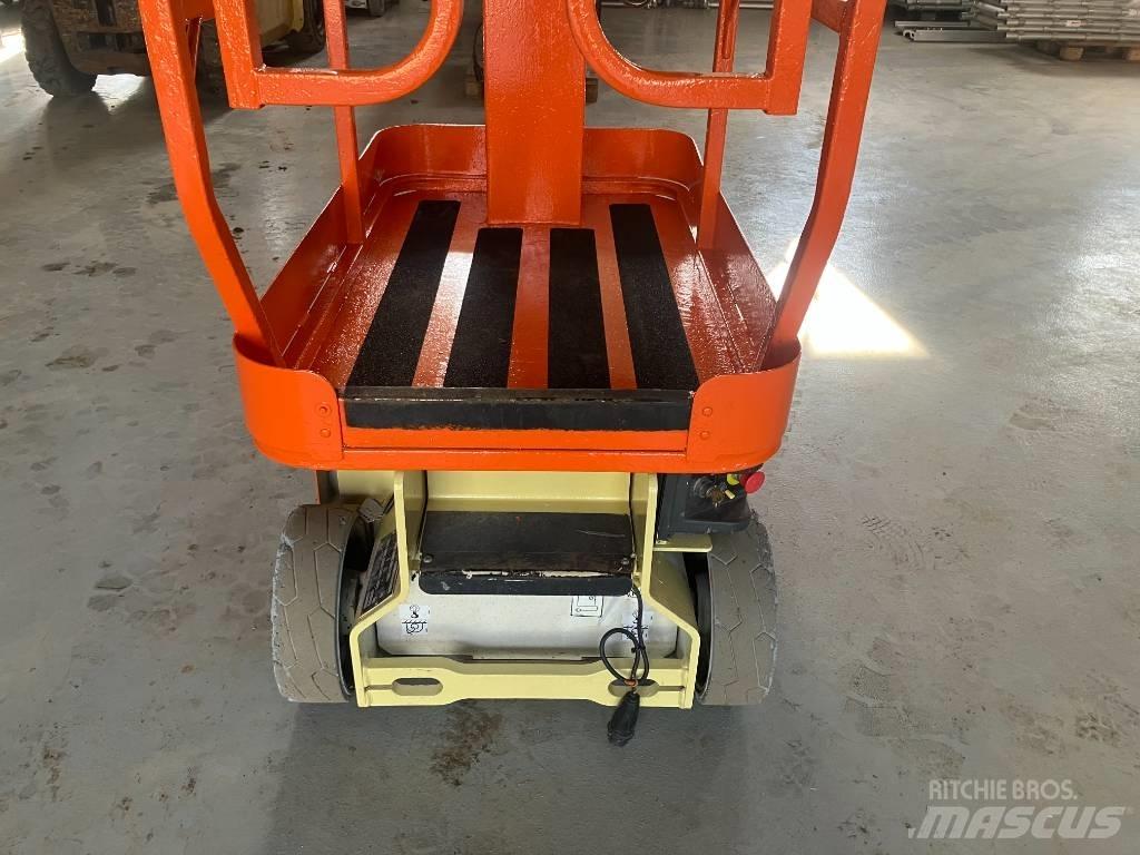 JLG 1230 ES رافعات السارية الرأسية