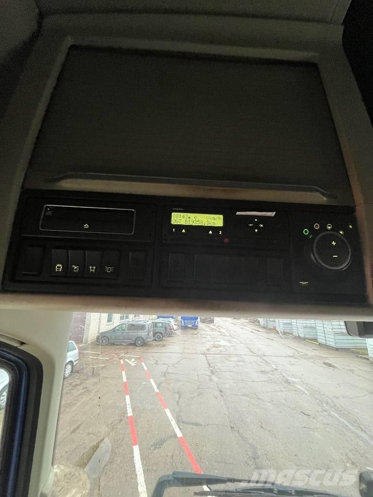 Volvo FH شاحنات أشجار