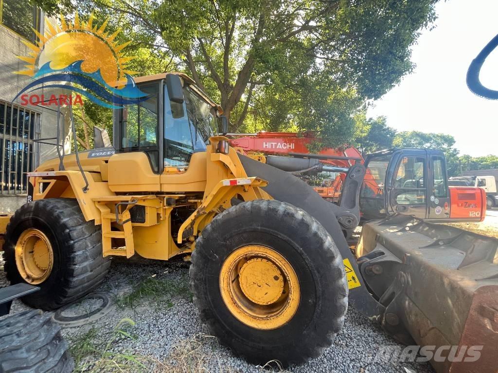 Volvo L 120 F لوادر بعجل