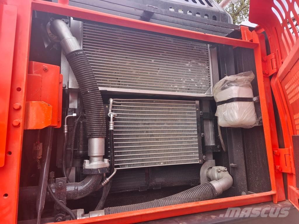Doosan DX 225 LC-9C حفارات طويلة الذراع