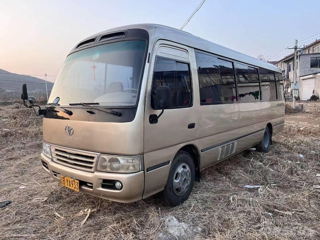 Toyota Coaster حافلة داخل المدينة