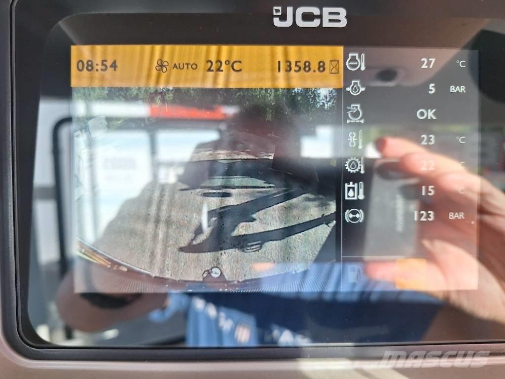 JCB 413 S لوادر بعجل