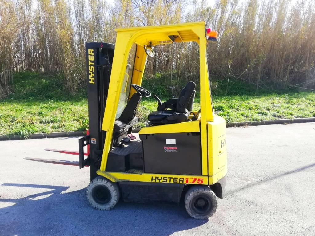 Hyster E 1.75 XM شاحنات ذات رافعات شوكية تعمل بالكهرباء