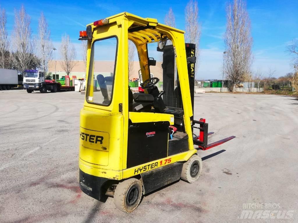 Hyster E 1.75 XM شاحنات ذات رافعات شوكية تعمل بالكهرباء