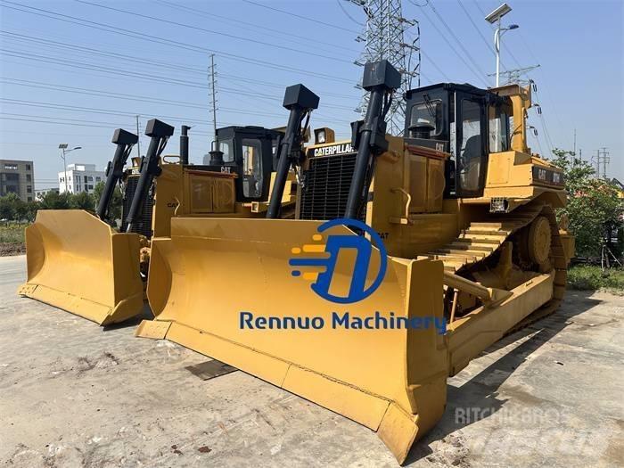 CAT D 7 H بلدوزرات مجنزرة