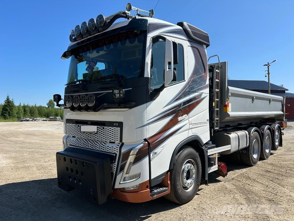 Volvo FH 540 8x4 شاحنات الرافعات الخطافية