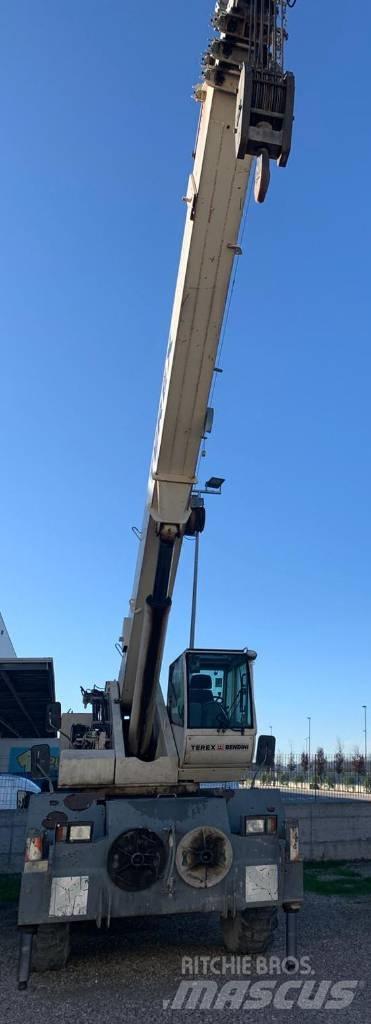 Terex A 400 رافعات الطرق الوعرة