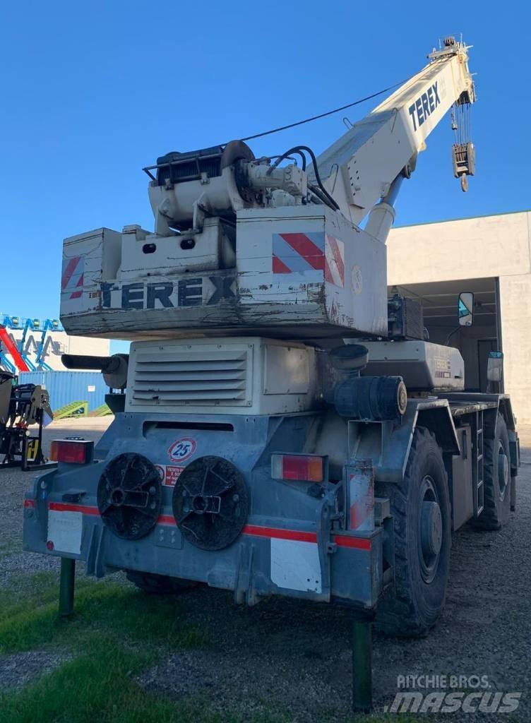 Terex A 400 رافعات الطرق الوعرة