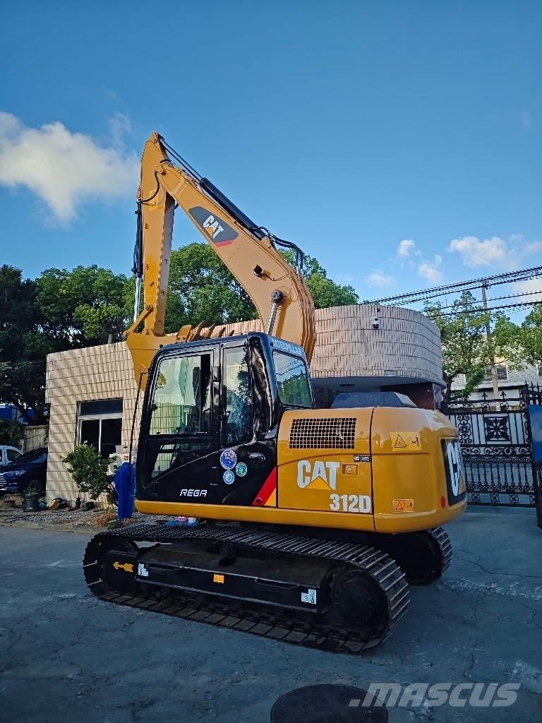 CAT 312 D حفارات زحافة