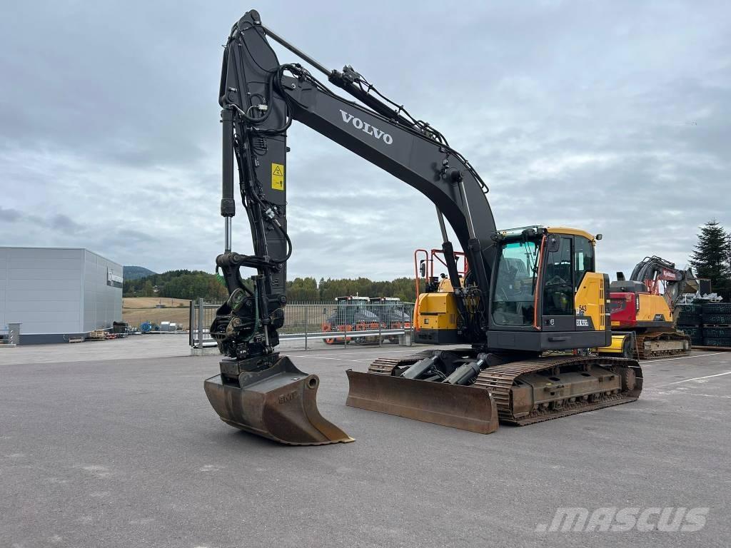 Volvo ECR 235 EL حفارات زحافة