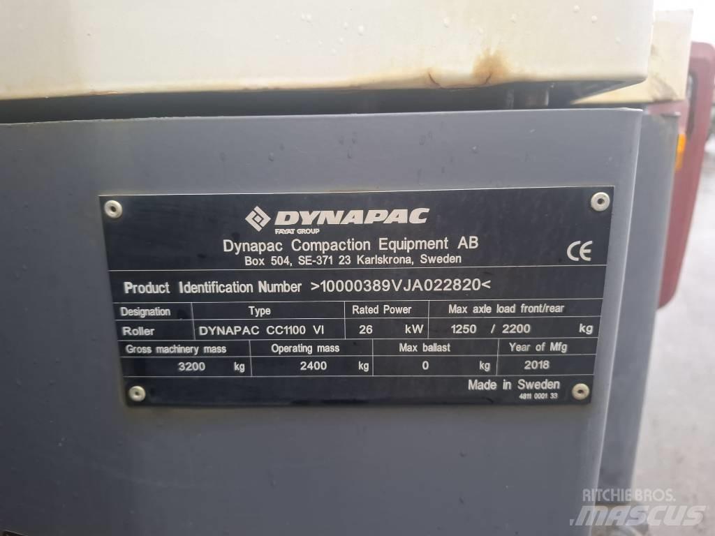 Dynapac CC 1100 مداحل ثنائية الاسطوانة