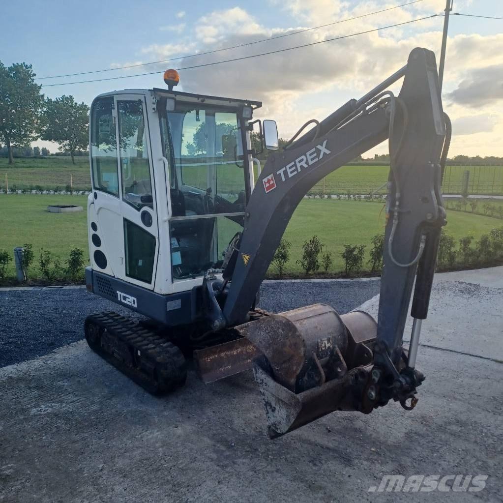 Terex TC 20 حفارات صغيرة أقل من 7 طن (حفارات صغيرة)