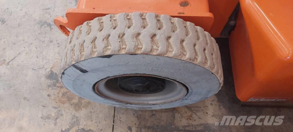 JLG E 400 AJPN رافعات سلة مفصلية