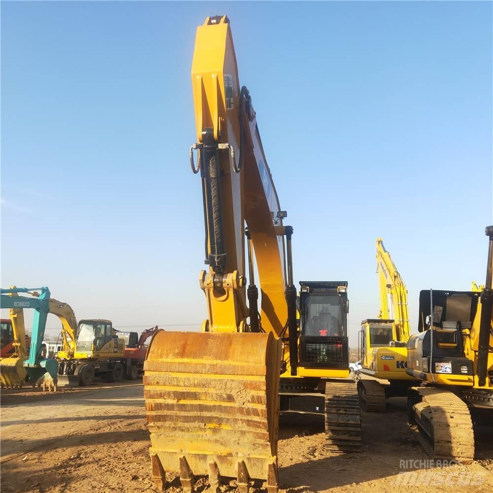 CAT 340 D L حفارات زحافة