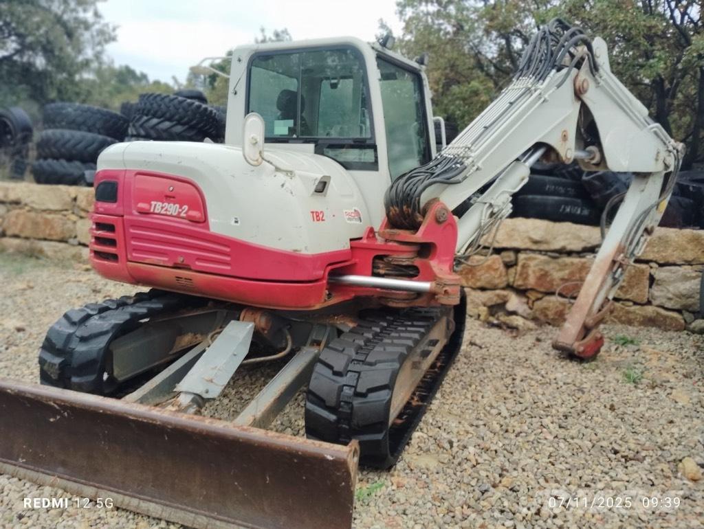 Takeuchi TB 290-2 حفارات زحافة