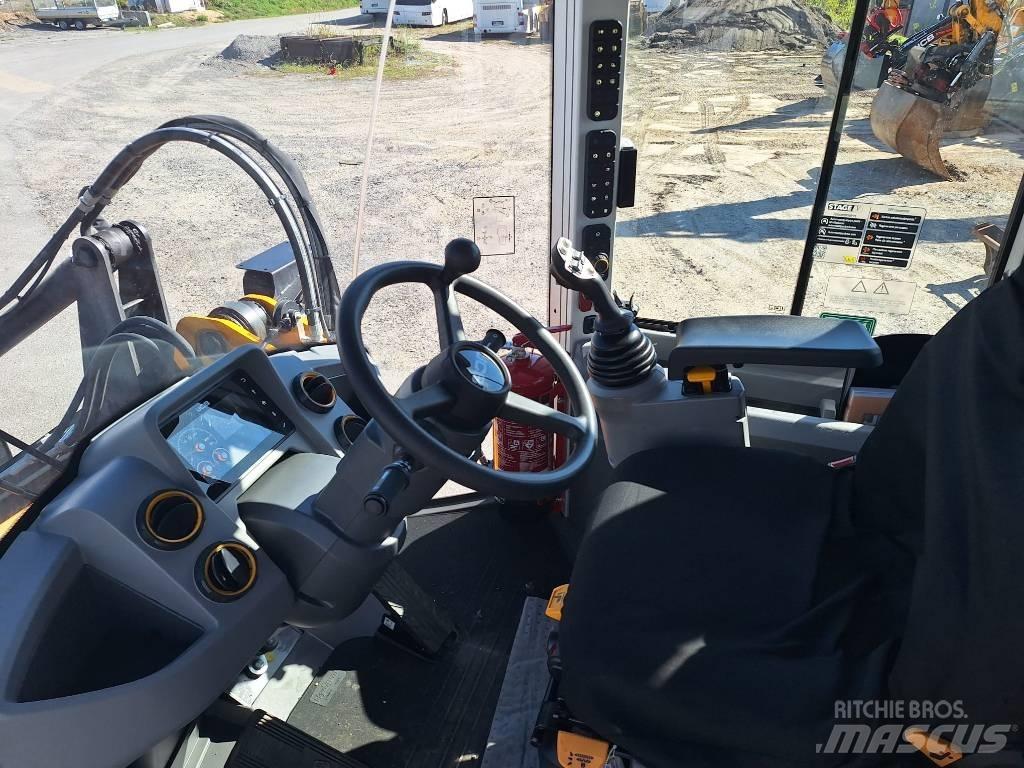 JCB 413 K SV NE لوادر بعجل