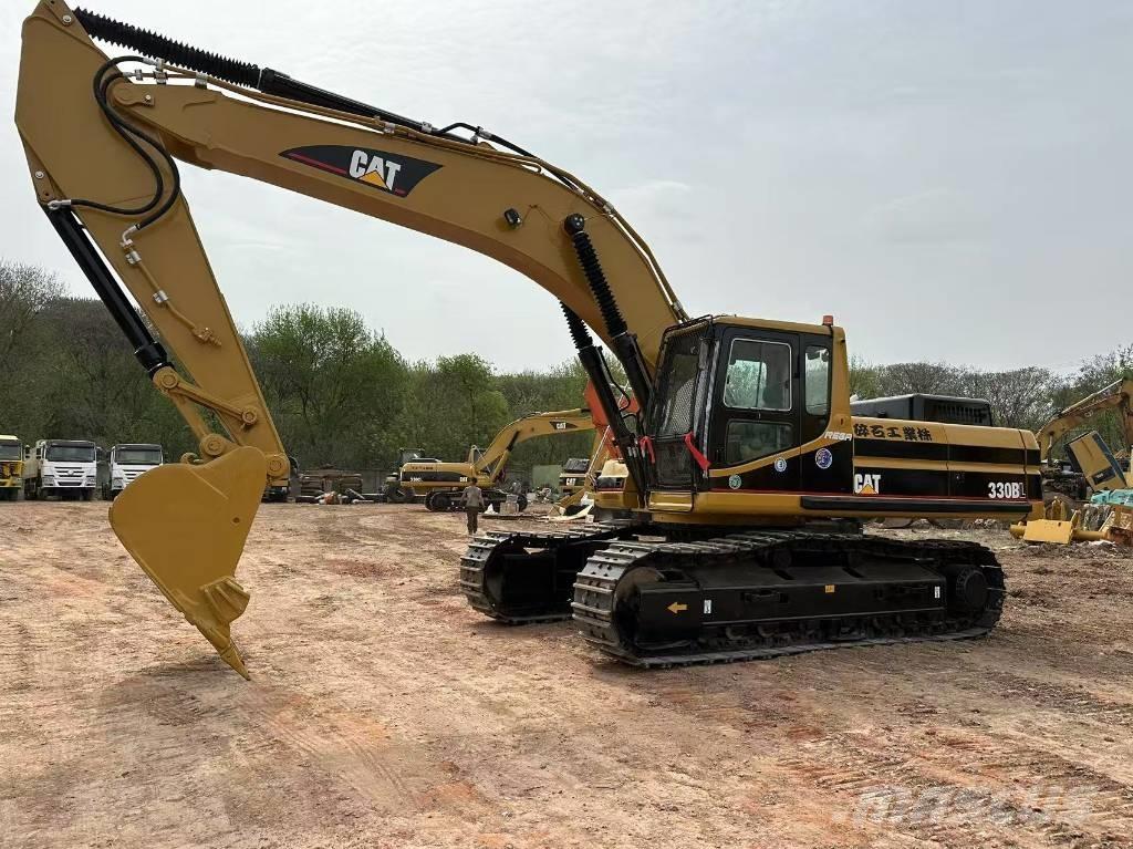 CAT 330B حفارات زحافة