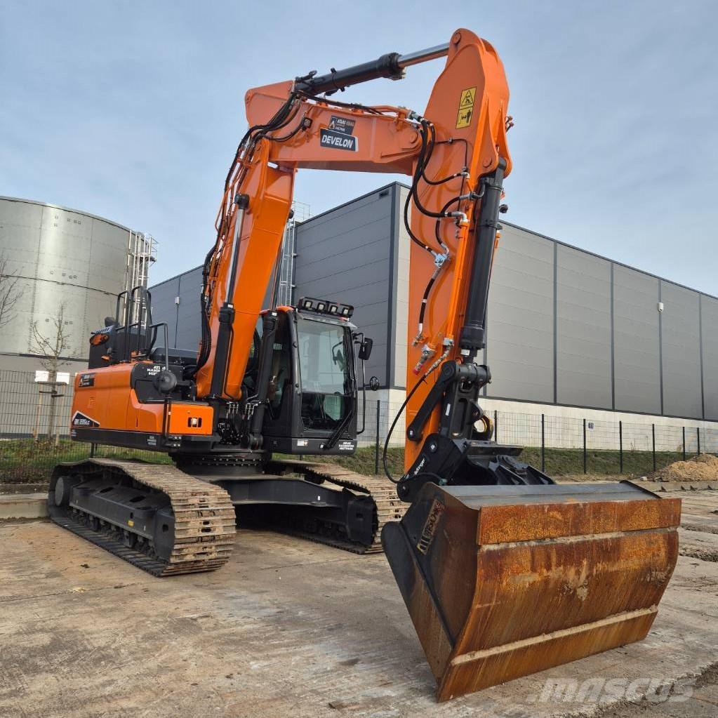 Doosan DX235LC-7 حفارات زحافة