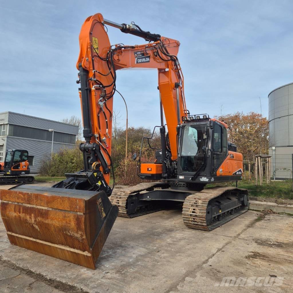 Doosan DX235LC-7 حفارات زحافة