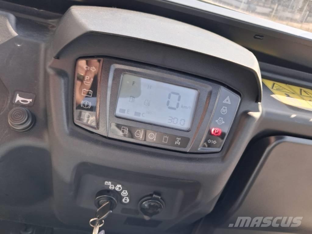 Kubota RTV-X 1110 ماكينات منفعة عامة
