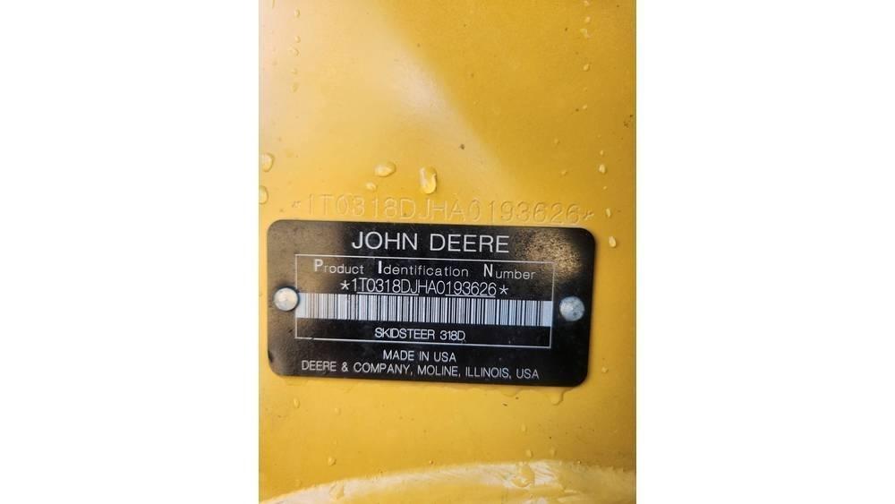 John Deere 318 D لوادر انزلاقية التوجيه