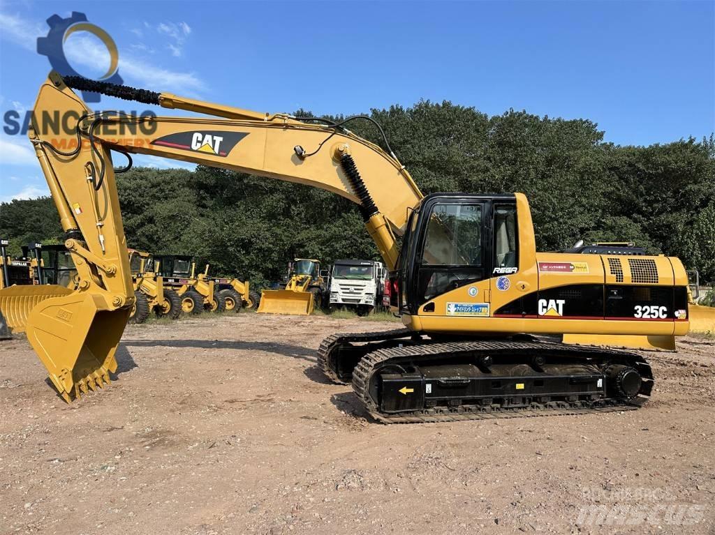 CAT 325 C حفارات زحافة