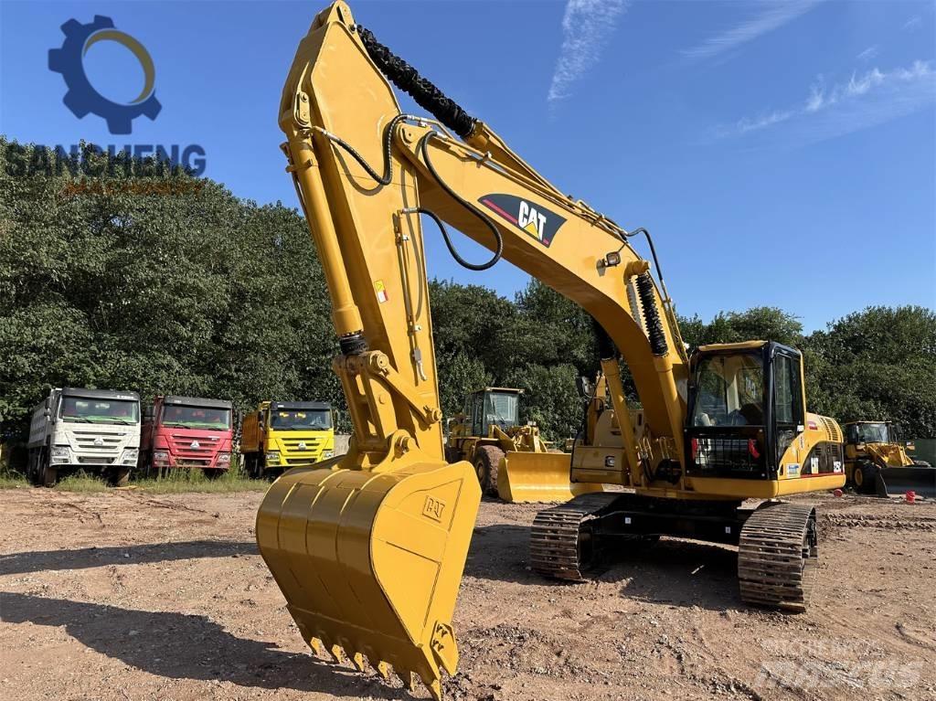 CAT 325 C حفارات زحافة