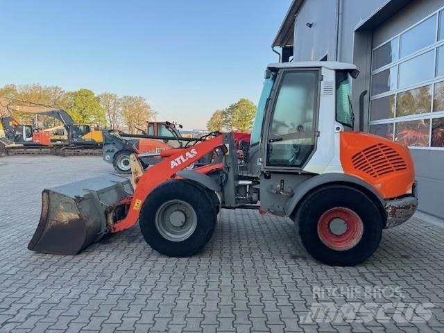 Atlas AR 80 لوادر بعجل