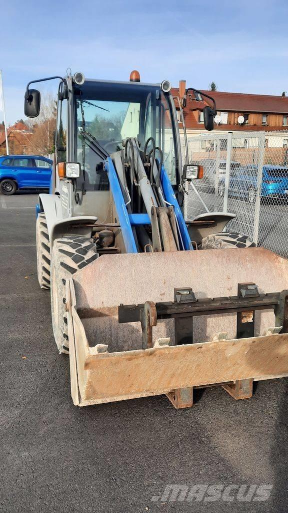 Kramer 750 لوادر بعجل