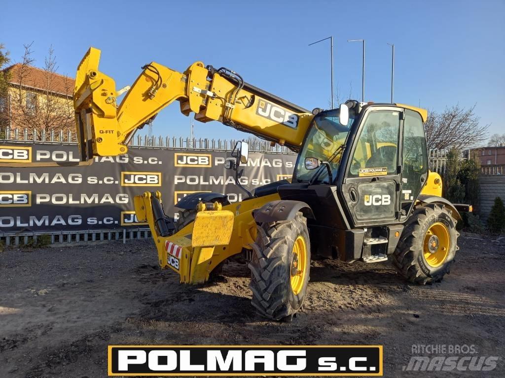 JCB 535-125 مناولات متداخلة