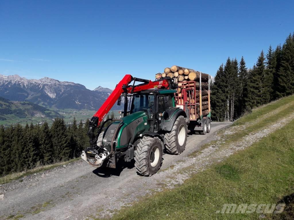 Valtra T 151 E HT جرارات التحريج
