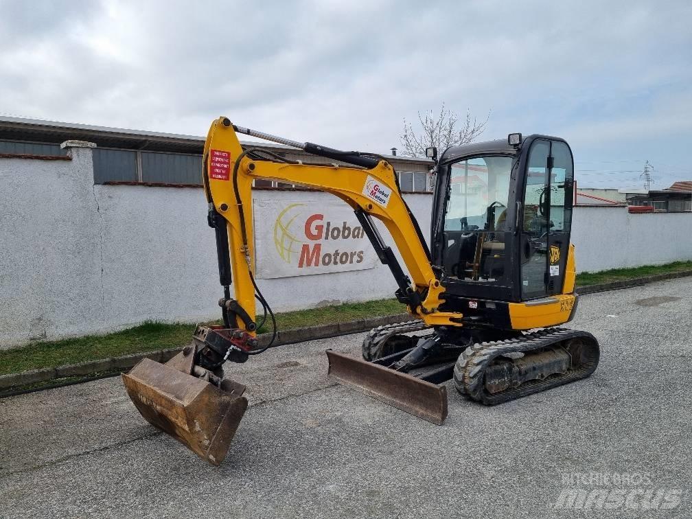 JCB 8026CTS حفارات صغيرة أقل من 7 طن (حفارات صغيرة)