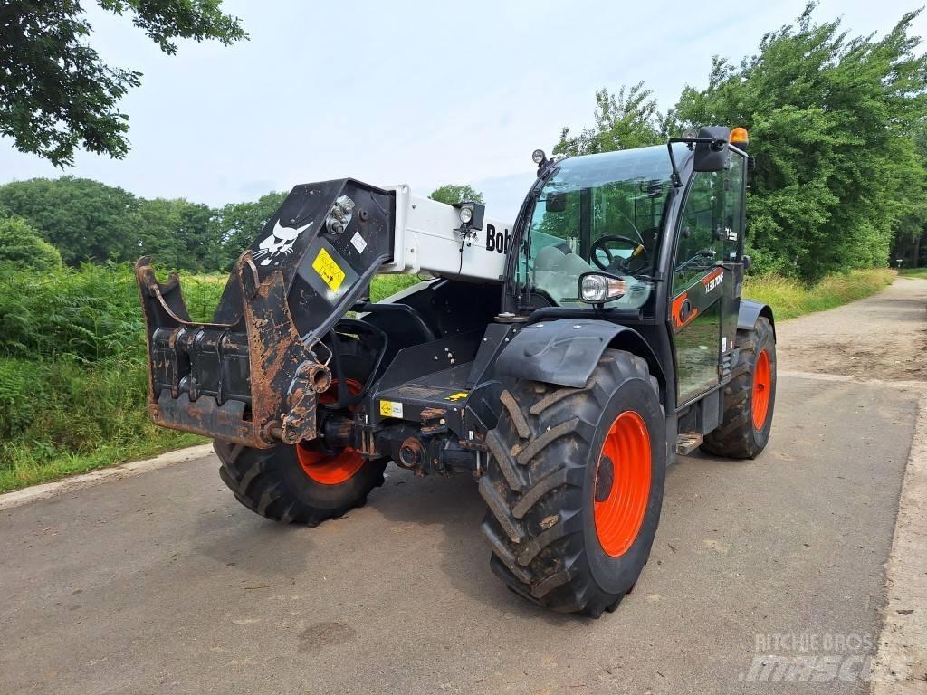 Bobcat TL38.70 مناولات متداخلة