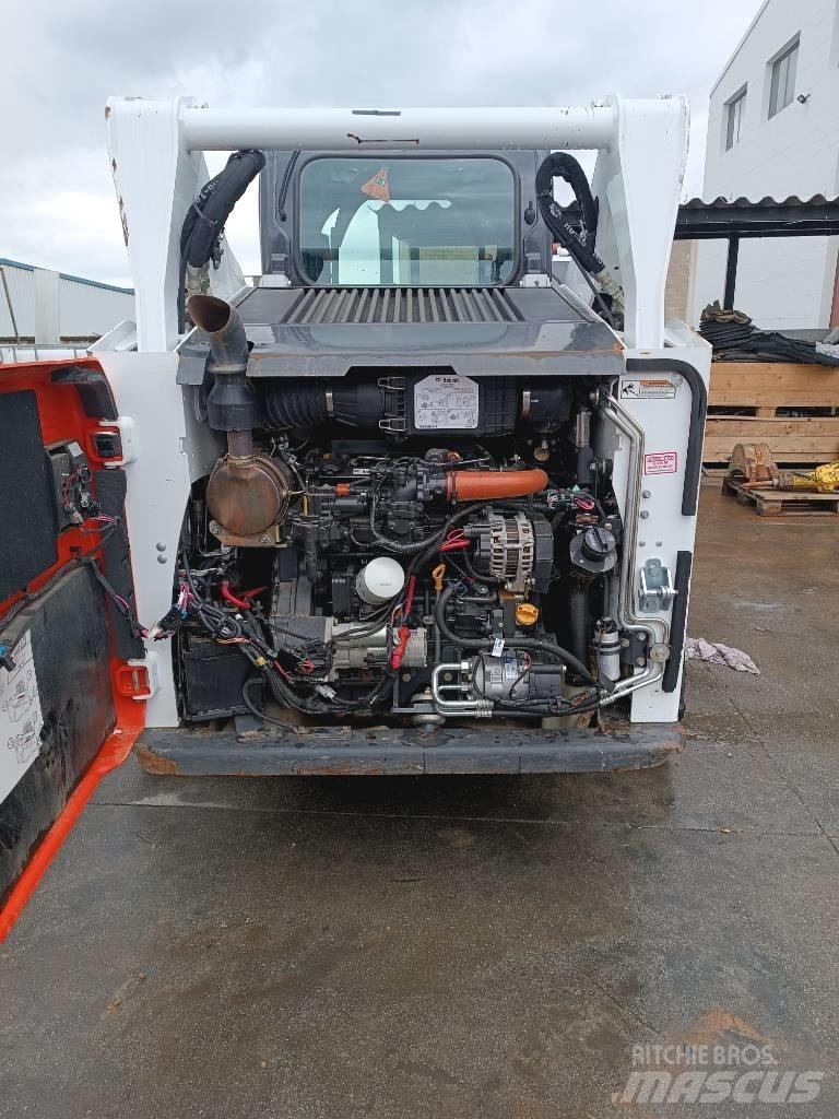 Bobcat T 590 HF لوادر انزلاقية التوجيه