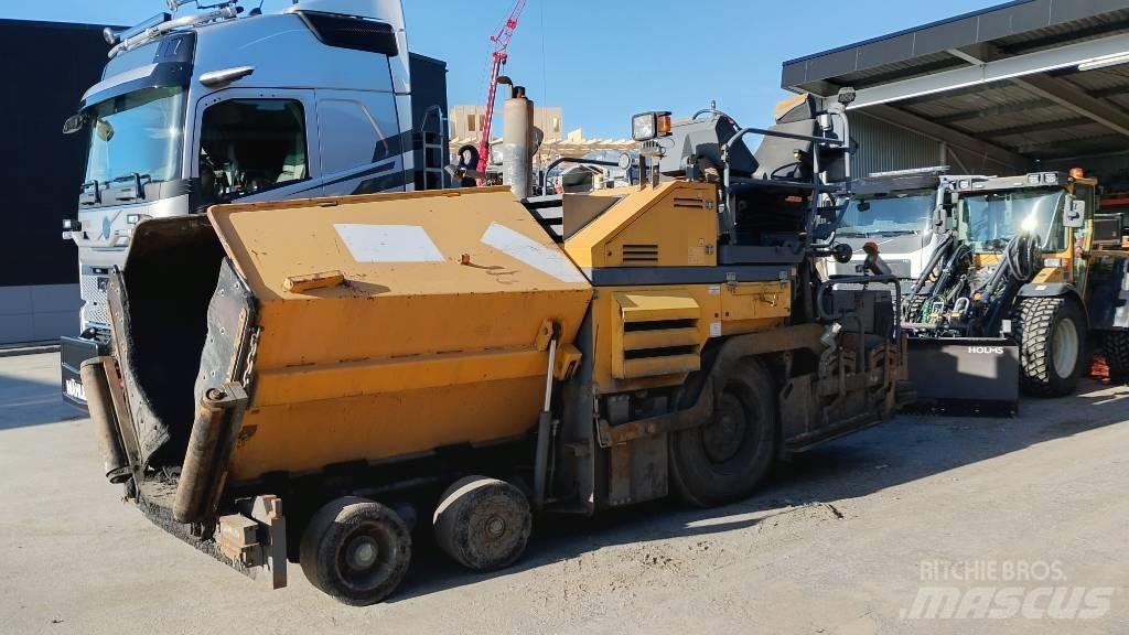 Vögele 1203 معدات السفلتة