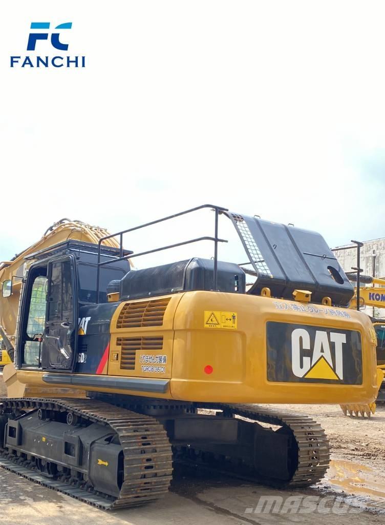 CAT 336 D 2 حفارات زحافة