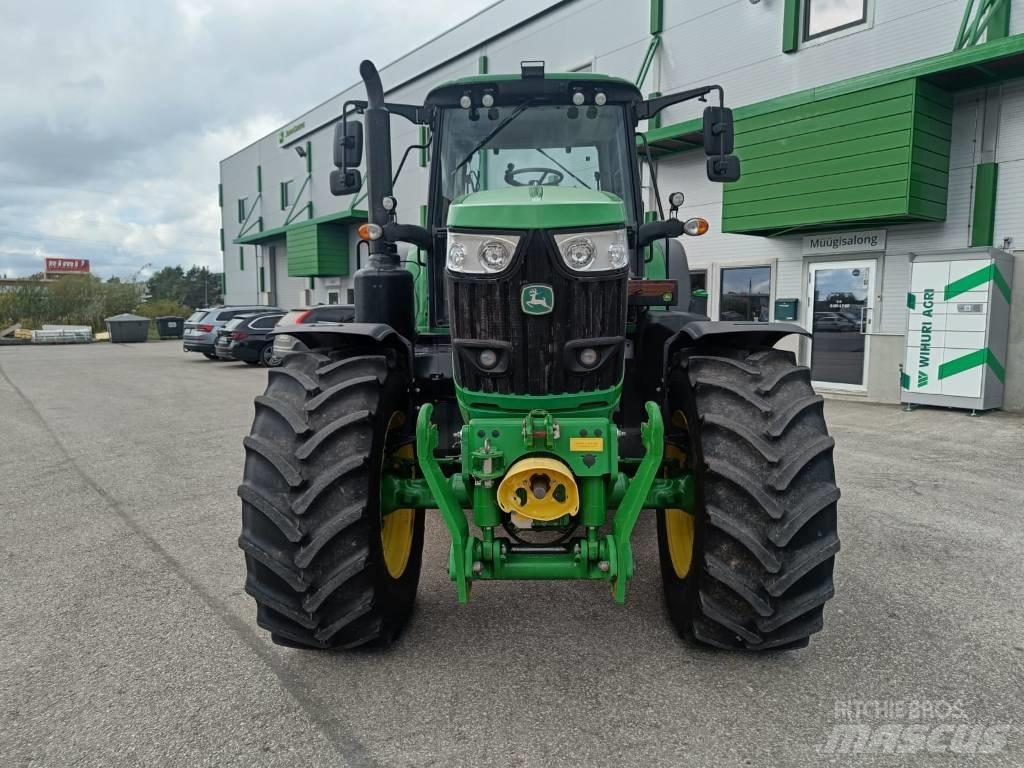 John Deere 6195 M الجرارات