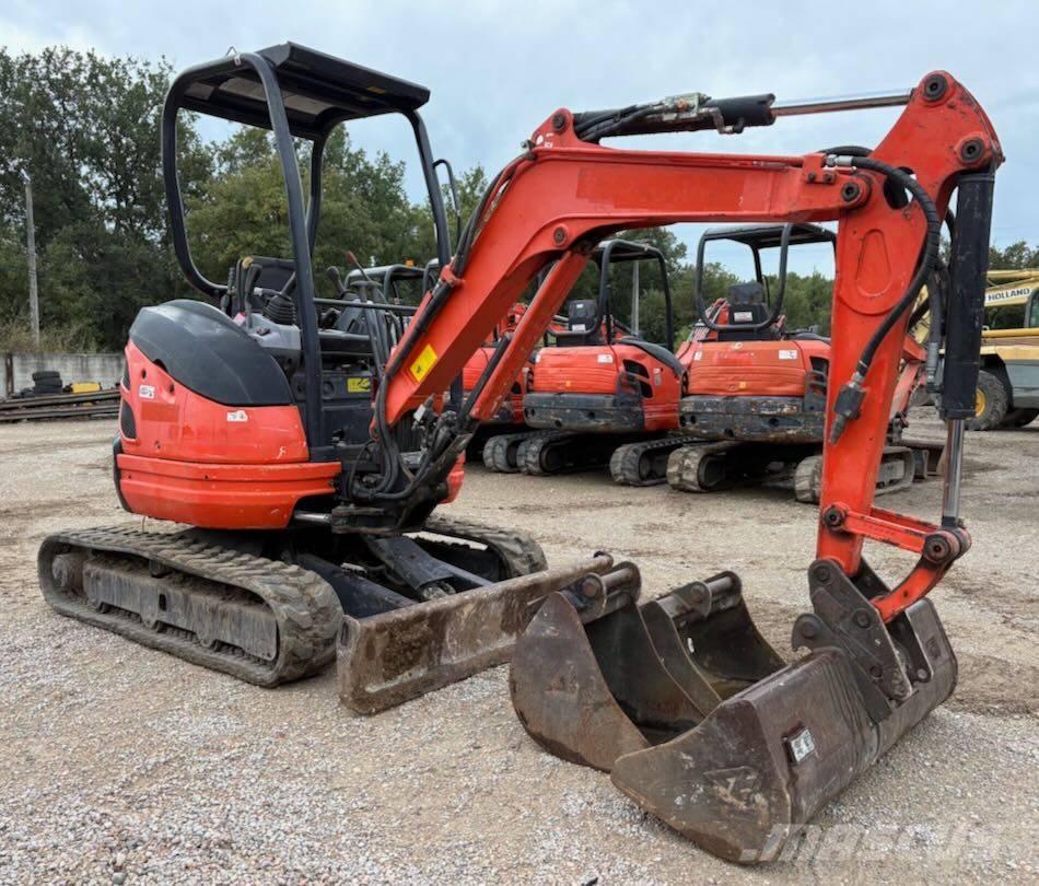 Kubota U 20-3 حفارات صغيرة أقل من 7 طن (حفارات صغيرة)