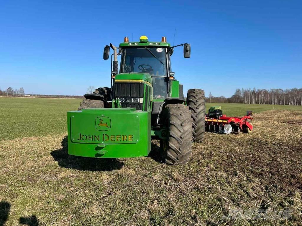 John Deere 7800 الجرارات