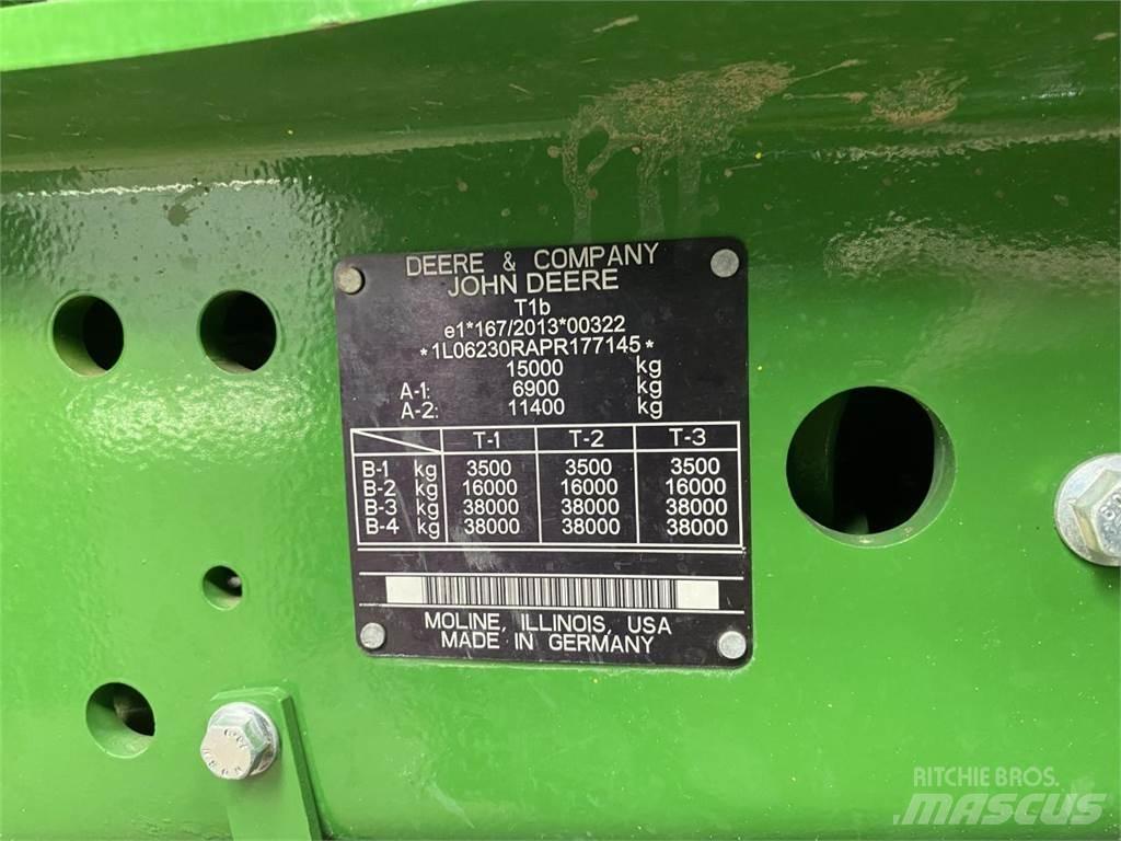 John Deere 6R 230 الجرارات