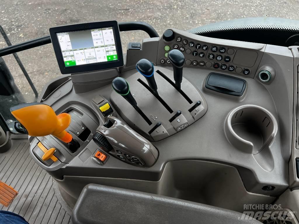 John Deere 6155 R الجرارات