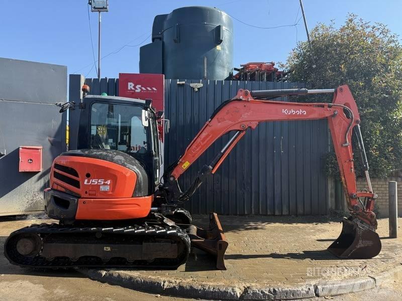 Kubota U 55-4 حفارات صغيرة أقل من 7 طن (حفارات صغيرة)
