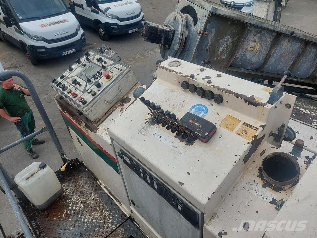 Wirtgen SP150F ماكينات تشطيب خرسانة