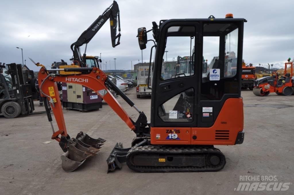 Hitachi ZX 19-6CR حفارات صغيرة أقل من 7 طن (حفارات صغيرة)