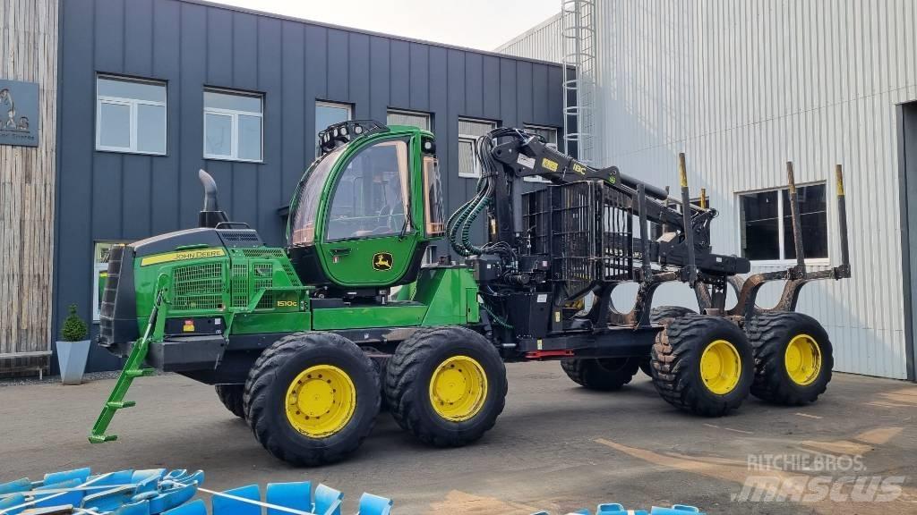 John Deere 1510 G شاحنات