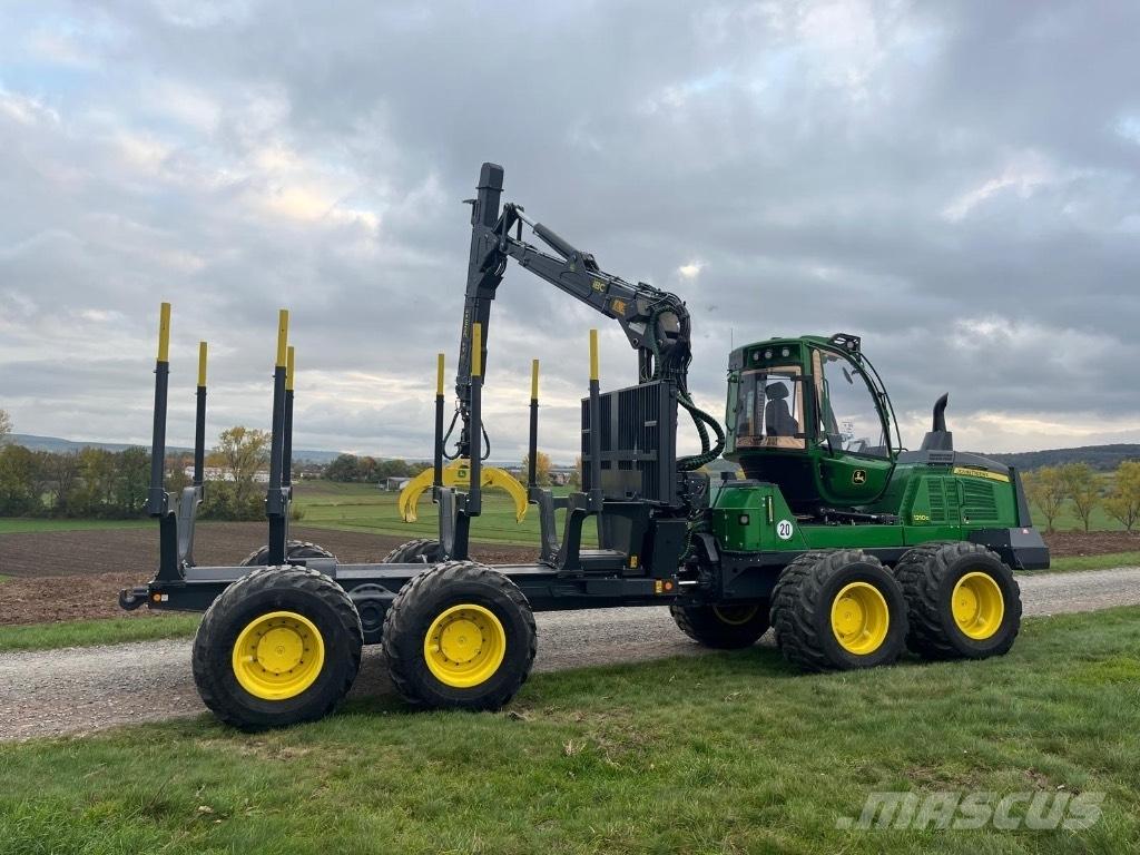 John Deere 1210G شاحنات