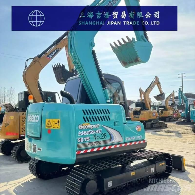 Kobelco SK 75 حفارات وسط 7 طن - 12 طن